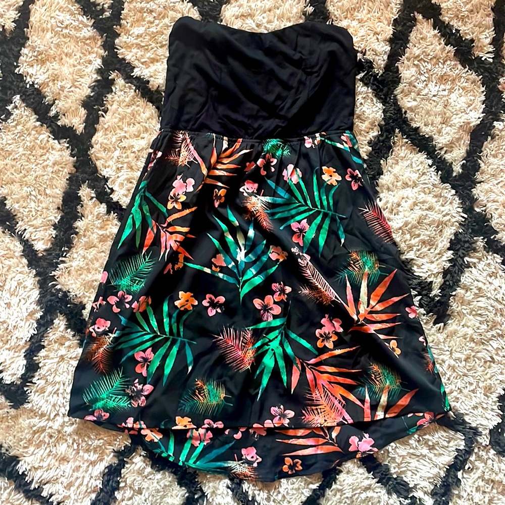 Tropical Print Strapless Dress
